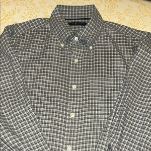Ralph Lauren  Gray and White Casual Button Down Shirt 100% cotton